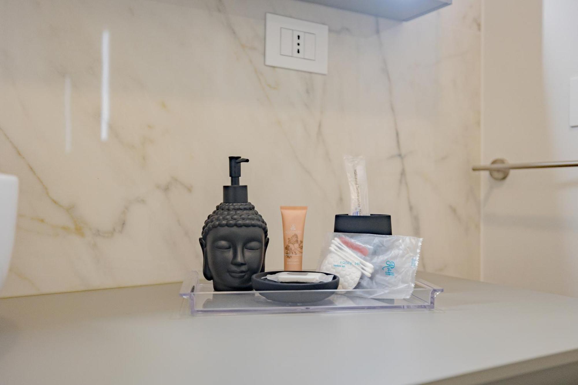 Elegance & Comfort Central Station 500Mt -15Minuti Duomo 米兰 外观 照片
