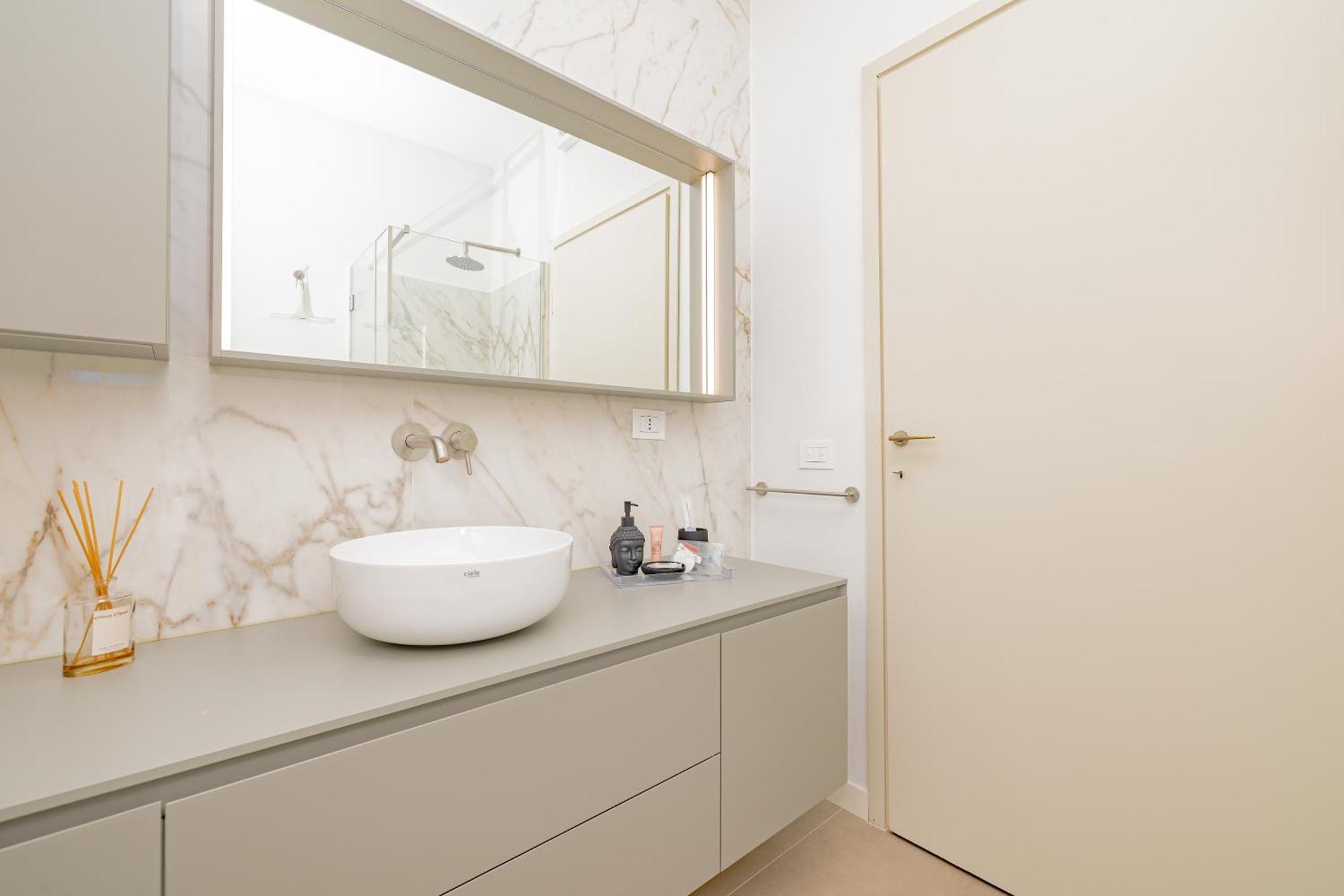 Elegance & Comfort Central Station 500Mt -15Minuti Duomo 米兰 外观 照片