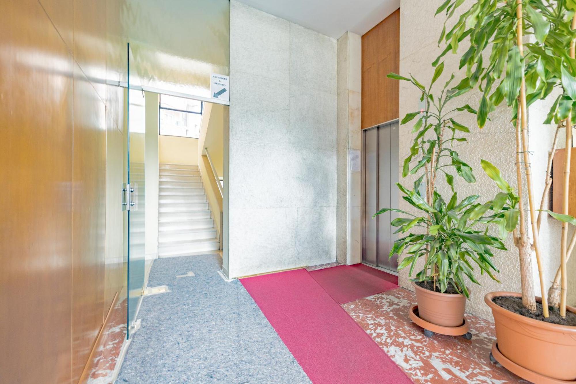 Elegance & Comfort Central Station 500Mt -15Minuti Duomo 米兰 外观 照片
